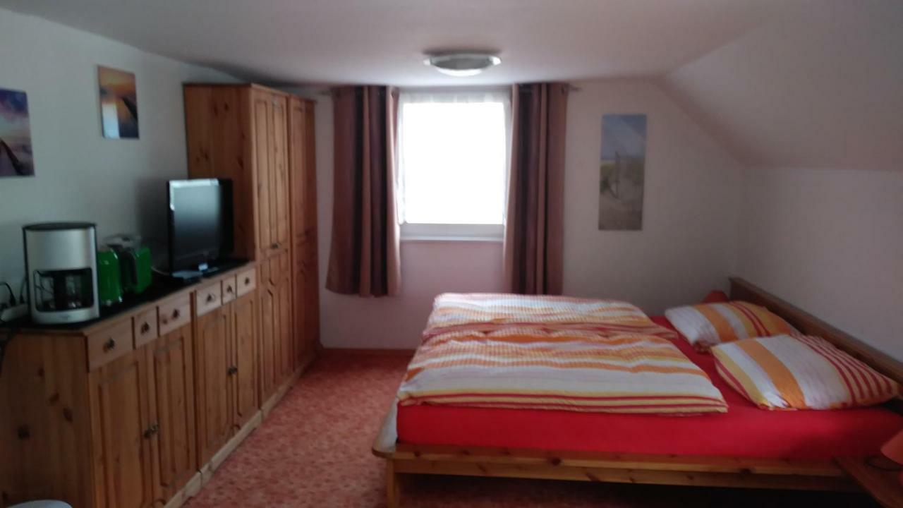 Appartamento Urlaub Bei Hauenstein Born Esterno foto